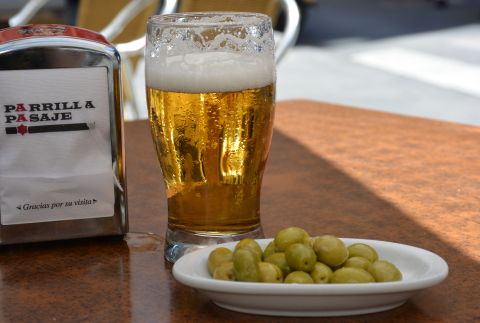 Tapas und Raciones in Barcelona essen Tapas essen in Barcelona